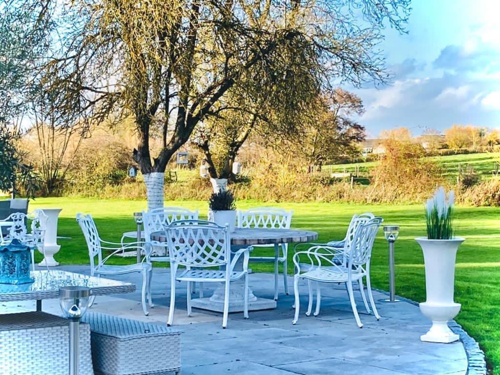 The Willowford Milton Keynes Exterior foto